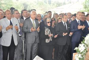 DEMOKRASİ ŞEHİDİ 52.YIL DÖNÜMÜNDE DUALARLA ANILDI